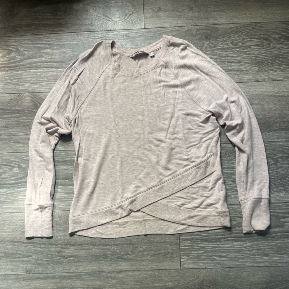 Athleta Dusty Pink Long Sleeves Crossover Hem Soft Comfy Sweatshirt Size L Yoga